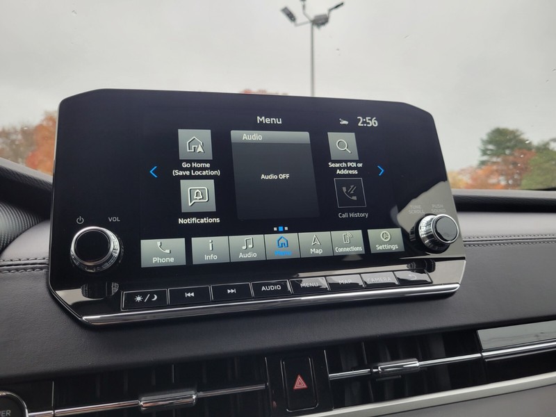 Mitsubishi Outlander Plug-In Hybrid Vehicle Full-screen Gallery Image 19