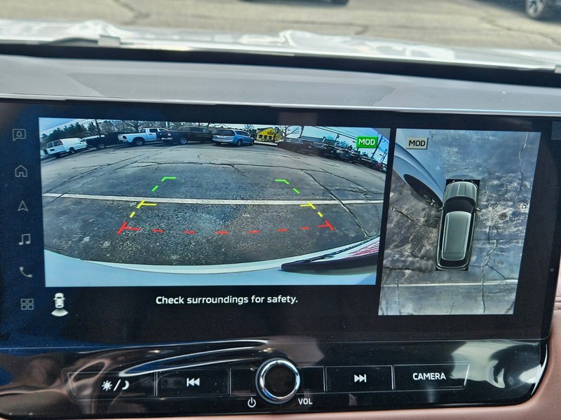 Mitsubishi Outlander Vehicle Full-screen Gallery Image 20