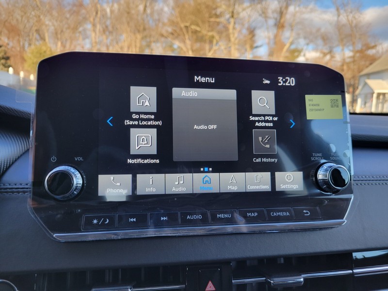 Mitsubishi Outlander Plug-In Hybrid Vehicle Full-screen Gallery Image 17