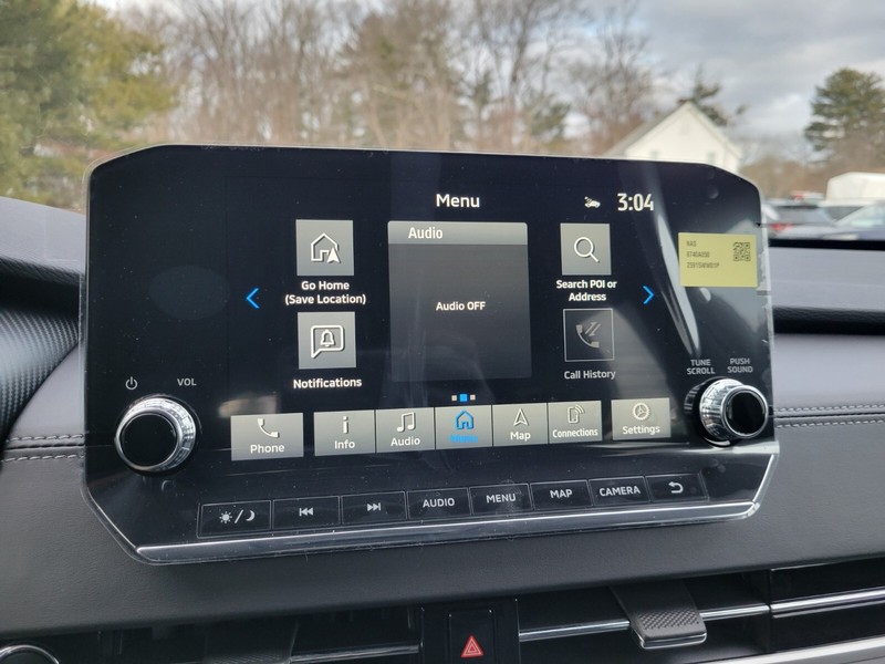 Mitsubishi Outlander Plug-In Hybrid Vehicle Full-screen Gallery Image 17