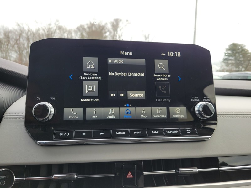 Mitsubishi Outlander PHEV Vehicle Full-screen Gallery Image 18