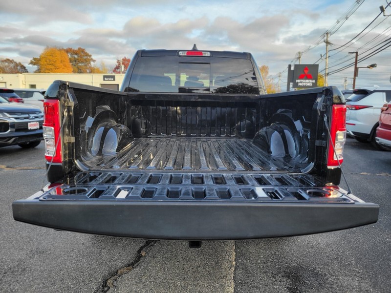 Ram 1500 Vehicle Full-screen Gallery Image 30