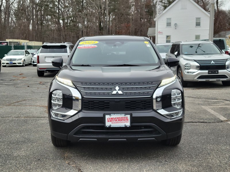 Mitsubishi Outlander Vehicle Full-screen Gallery Image 08