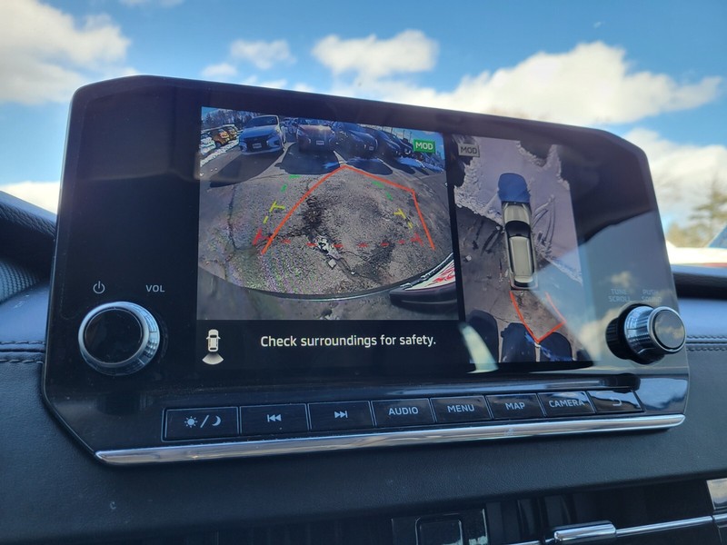 Mitsubishi Outlander Vehicle Full-screen Gallery Image 18