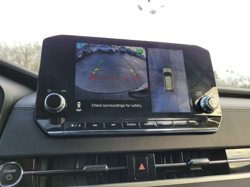 Mitsubishi Outlander PHEV Vehicle Full-screen Gallery Image 19