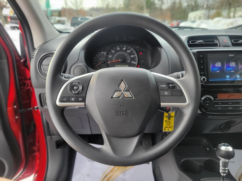 Mitsubishi Mirage G4 Vehicle Full-screen Gallery Image 22