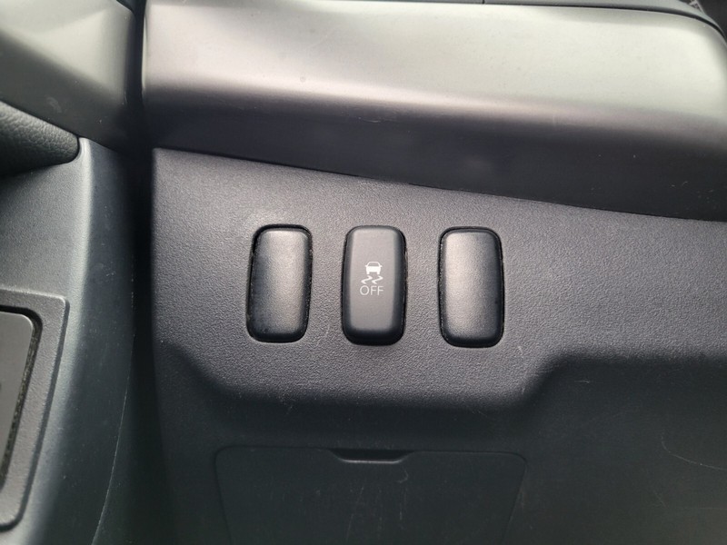 Mitsubishi Lancer Vehicle Full-screen Gallery Image 20