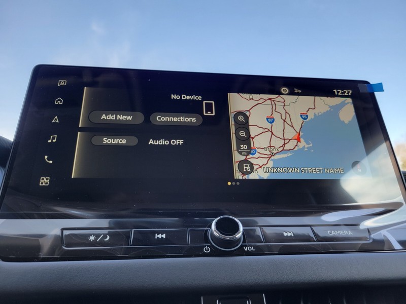 Mitsubishi Outlander Vehicle Full-screen Gallery Image 20