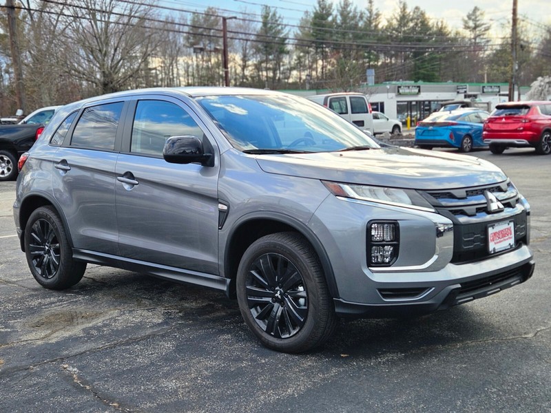 Mitsubishi Outlander Sport Vehicle Full-screen Gallery Image 07