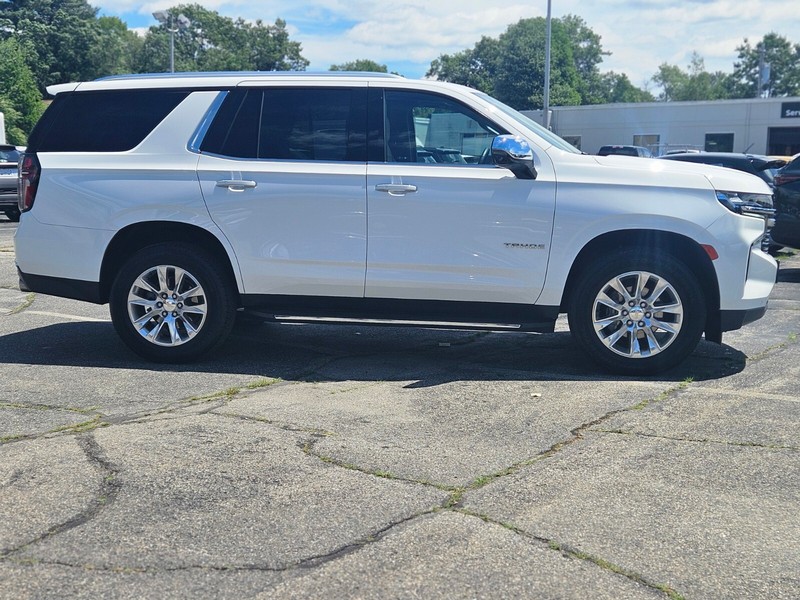 Chevrolet Tahoe Vehicle Full-screen Gallery Image 04