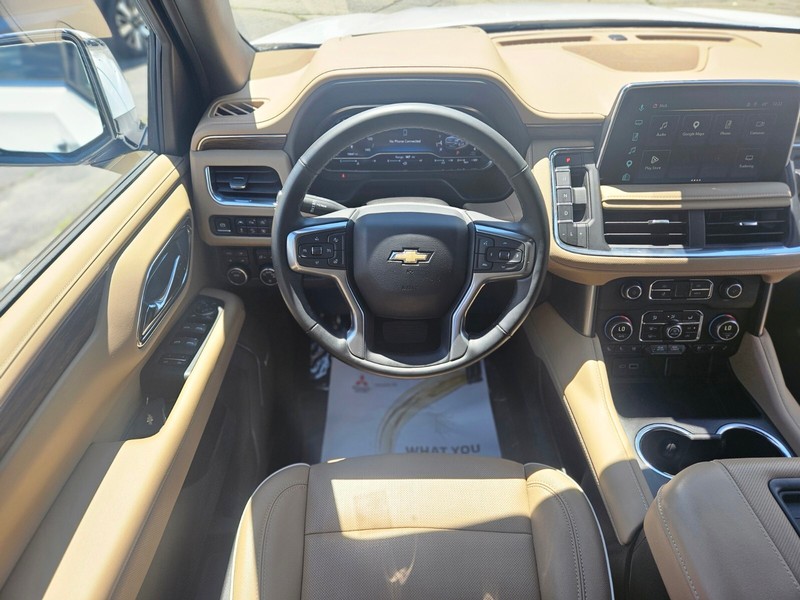 Chevrolet Tahoe Vehicle Full-screen Gallery Image 11