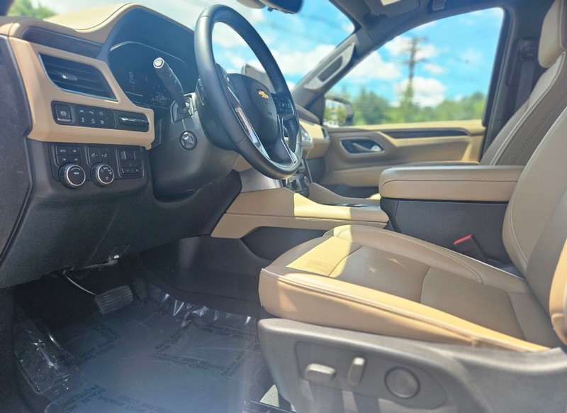 Chevrolet Tahoe Vehicle Full-screen Gallery Image 16