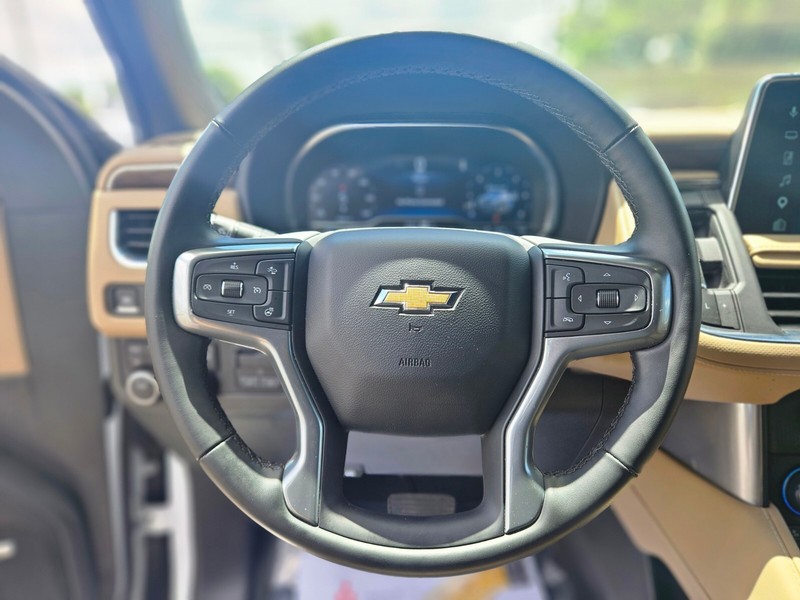 Chevrolet Tahoe Vehicle Full-screen Gallery Image 25