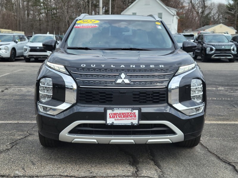 Mitsubishi Outlander PHEV Vehicle Full-screen Gallery Image 08