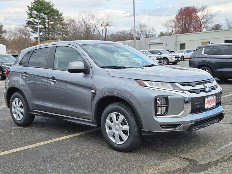 Mitsubishi Outlander Sport Vehicle Full-screen Gallery Image 07