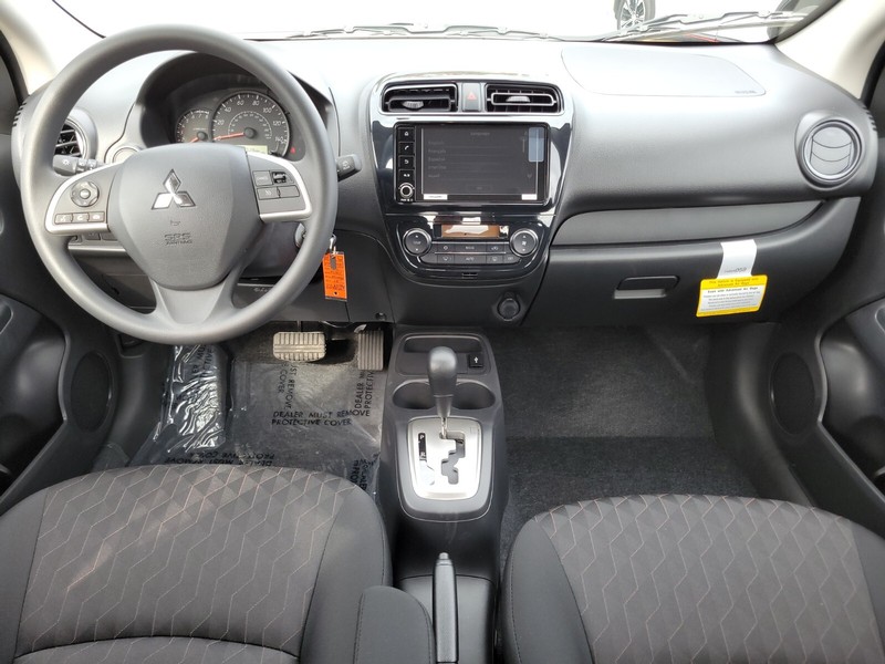 Mitsubishi Mirage Vehicle Full-screen Gallery Image 12