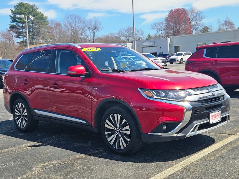 Mitsubishi Outlander Vehicle Full-screen Gallery Image 07