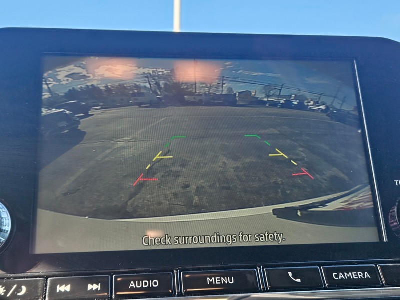 Mitsubishi Outlander Vehicle Full-screen Gallery Image 19