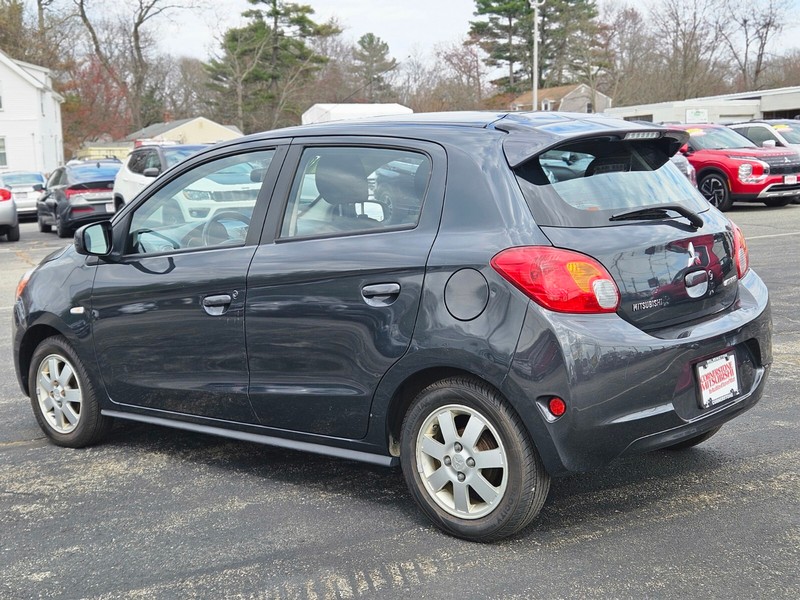 Mitsubishi Mirage Vehicle Full-screen Gallery Image 03