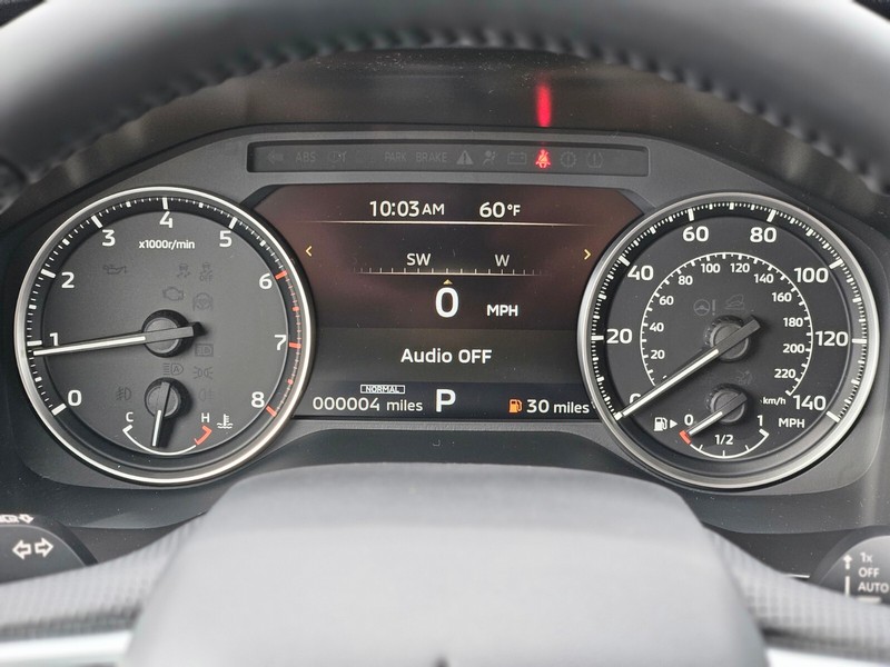 Mitsubishi Outlander Vehicle Full-screen Gallery Image 27