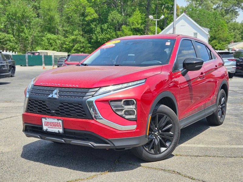 2024 Mitsubishi Eclipse Cross LE S-AWC's photo