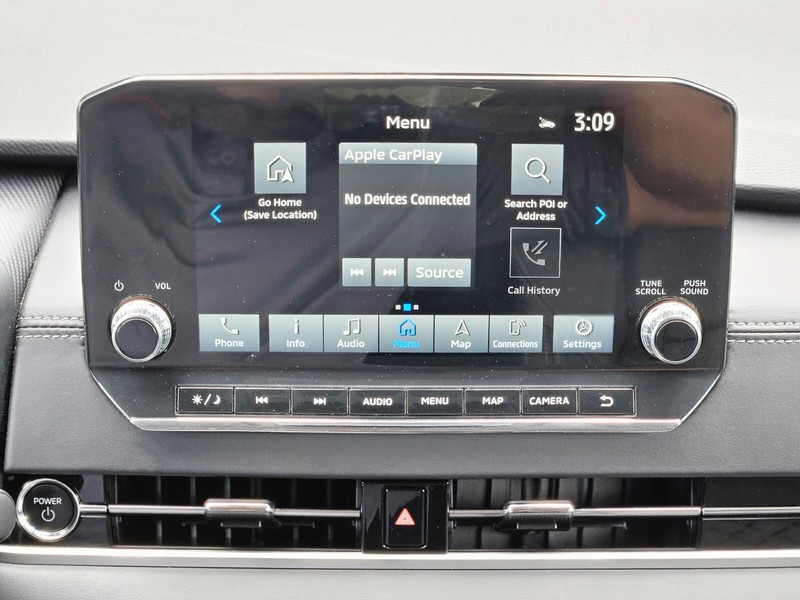 Mitsubishi Outlander PHEV Vehicle Full-screen Gallery Image 20