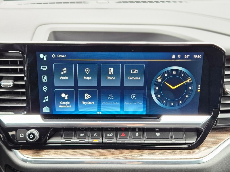 Chevrolet Silverado 1500 Vehicle Full-screen Gallery Image 20