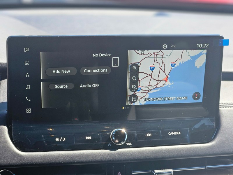 Mitsubishi Outlander Vehicle Full-screen Gallery Image 16