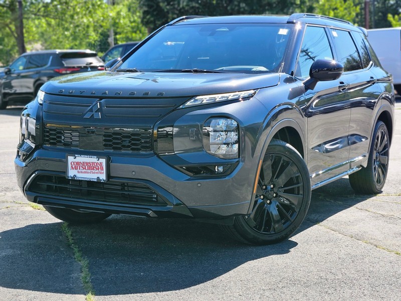 2026 Mitsubishi Outlander Black Edition S-AWC's photo