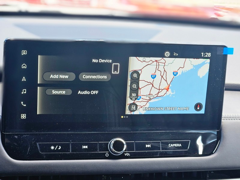 Mitsubishi Outlander Vehicle Full-screen Gallery Image 18