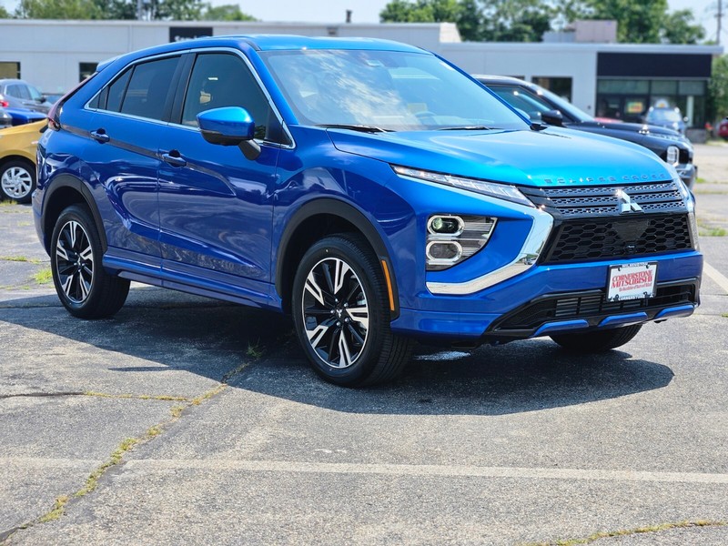 Mitsubishi Eclipse Cross Vehicle Full-screen Gallery Image 06