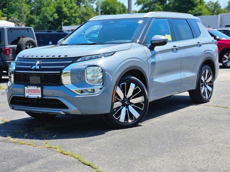 2026 Mitsubishi Outlander Plug-in Hybrid SEL S-AWC's photo