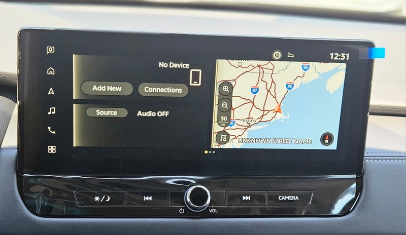 Mitsubishi Outlander Vehicle Full-screen Gallery Image 19