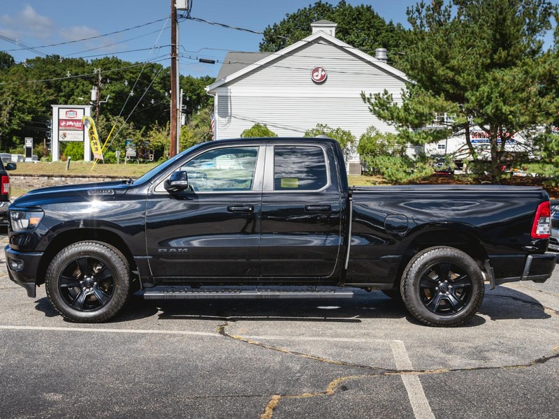 Ram 1500 Vehicle Full-screen Gallery Image 02