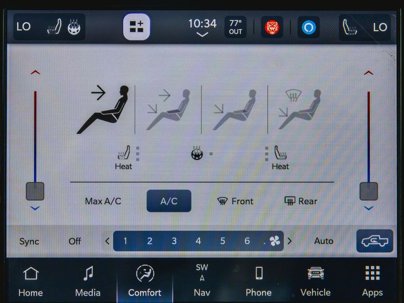 Ram 1500 Vehicle Full-screen Gallery Image 19