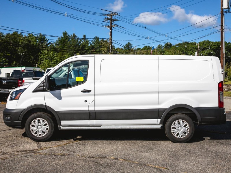 Ford Transit Cargo Van Vehicle Full-screen Gallery Image 02