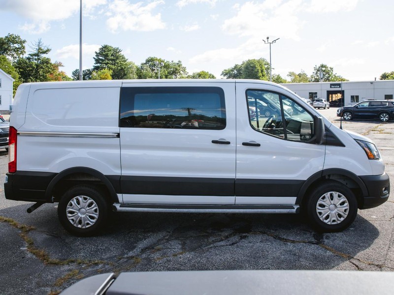 Ford Transit Cargo Van Vehicle Full-screen Gallery Image 06