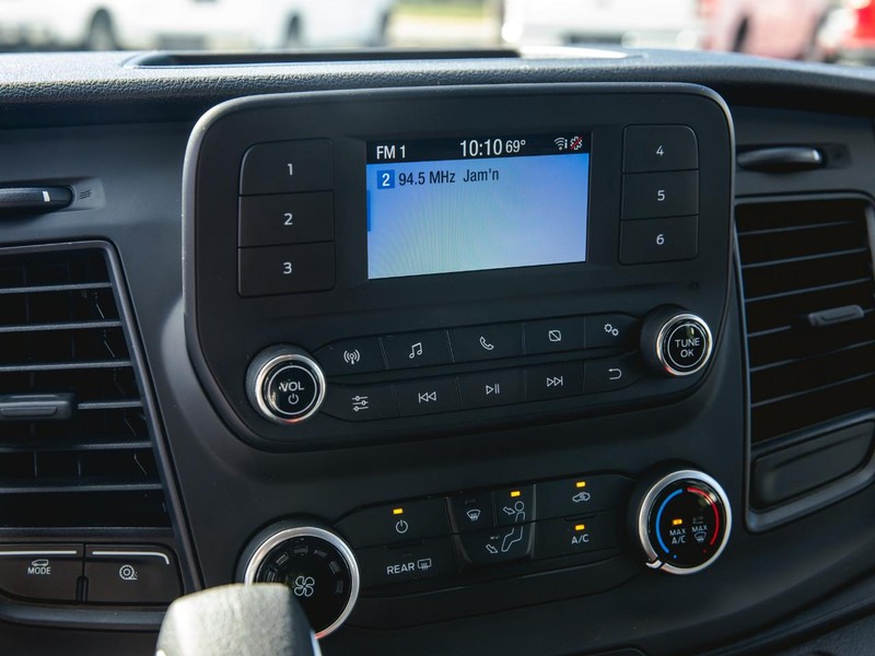 Ford Transit Cargo Van Vehicle Full-screen Gallery Image 15