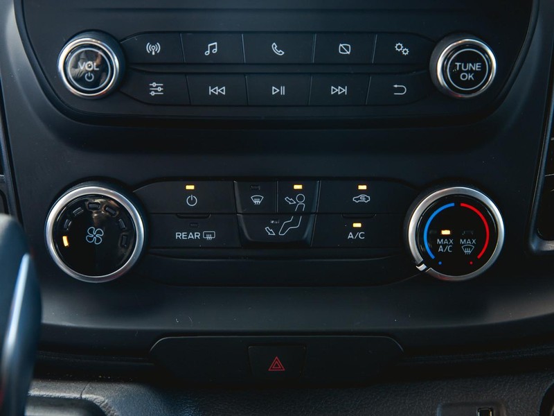 Ford Transit Cargo Van Vehicle Full-screen Gallery Image 16