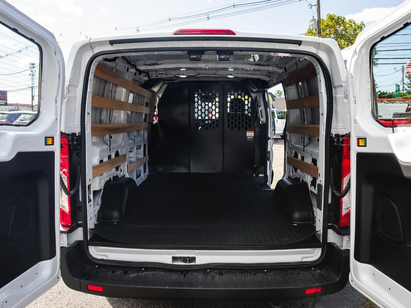 Ford Transit Cargo Van Vehicle Full-screen Gallery Image 23