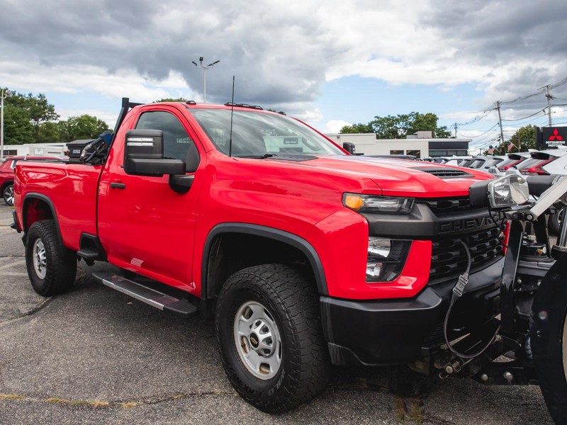 Chevrolet Silverado 2500HD Vehicle Full-screen Gallery Image 10