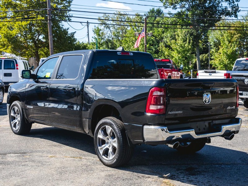 Ram 1500 Vehicle Full-screen Gallery Image 03
