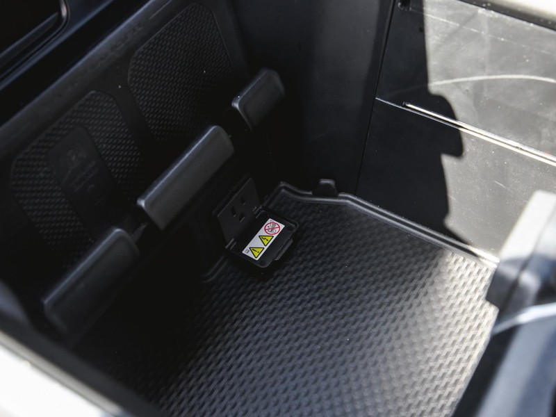 Ram 1500 Vehicle Full-screen Gallery Image 25