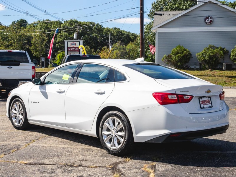 Chevrolet Malibu Vehicle Full-screen Gallery Image 04