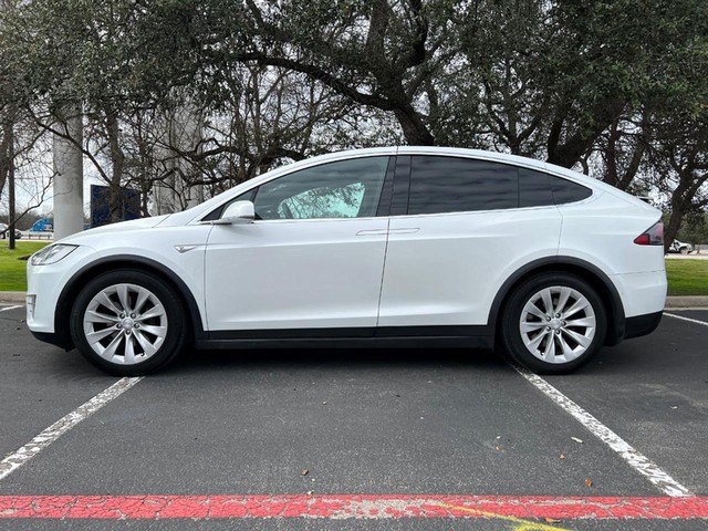 Tesla Model X 75D (AWD) SUV - Round Rock TX