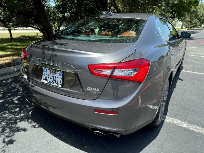 Maserati Ghibli S Vehicle Image 04