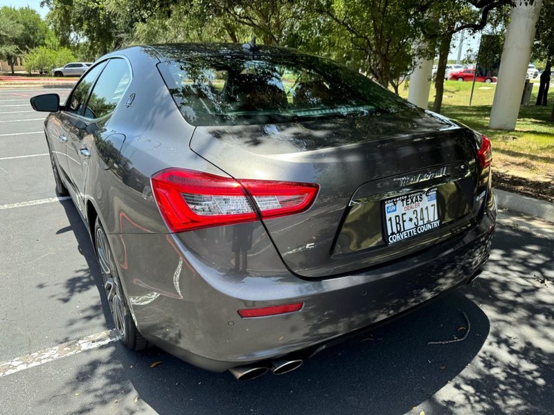 Maserati Ghibli S Vehicle Image 10