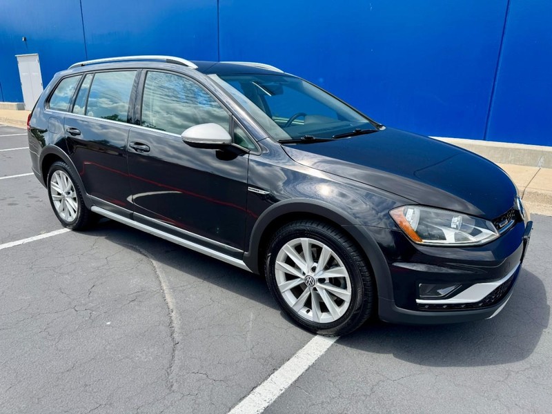 Volkswagen Golf Alltrack S AWD Vehicle Image 14
