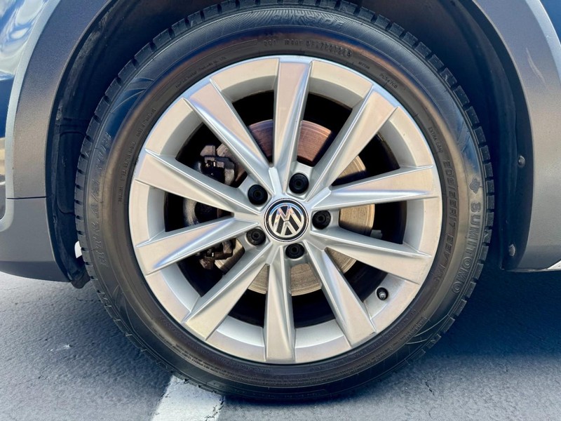 Volkswagen Golf Alltrack S AWD Vehicle Image 22