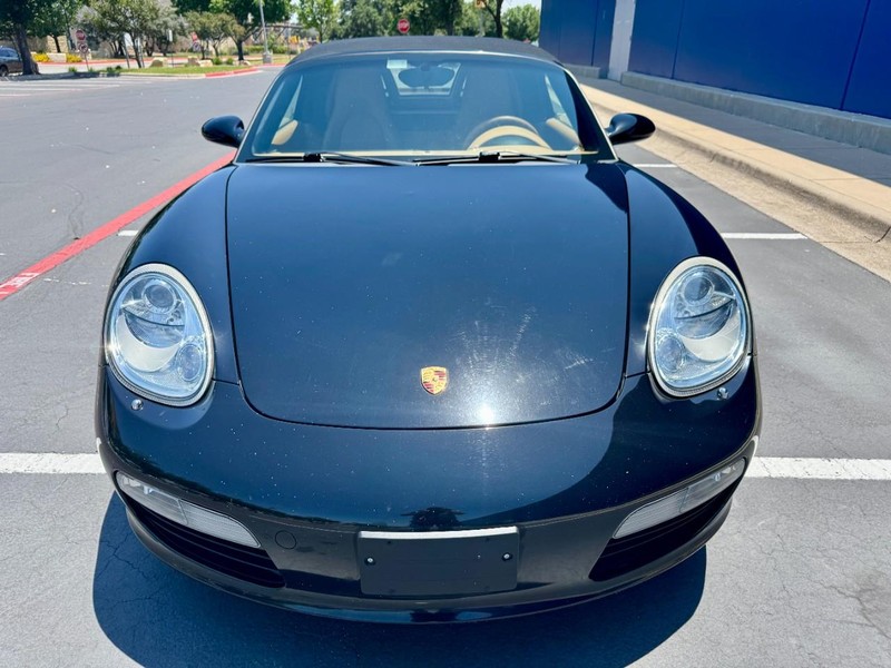 Porsche Boxster Vehicle Image 11